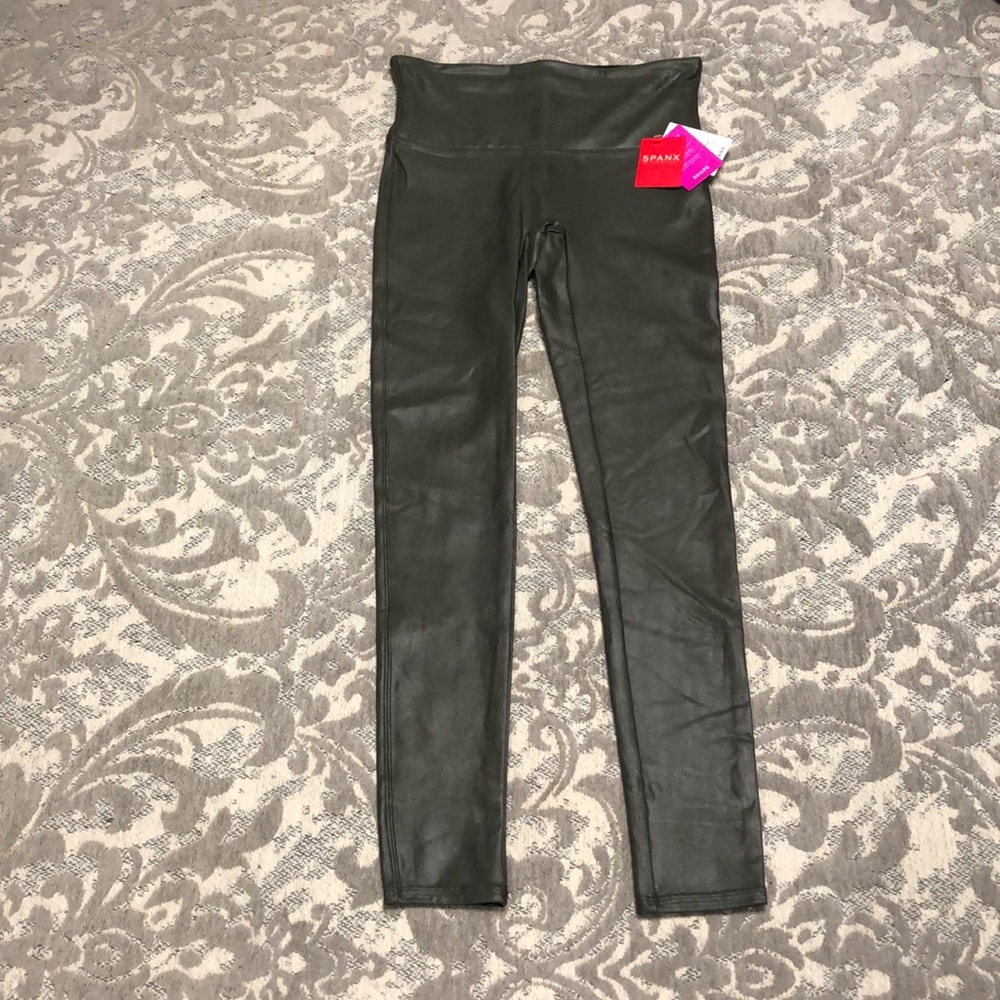 SPANX faux leather leggings OLIVE - Picture 2 of 8